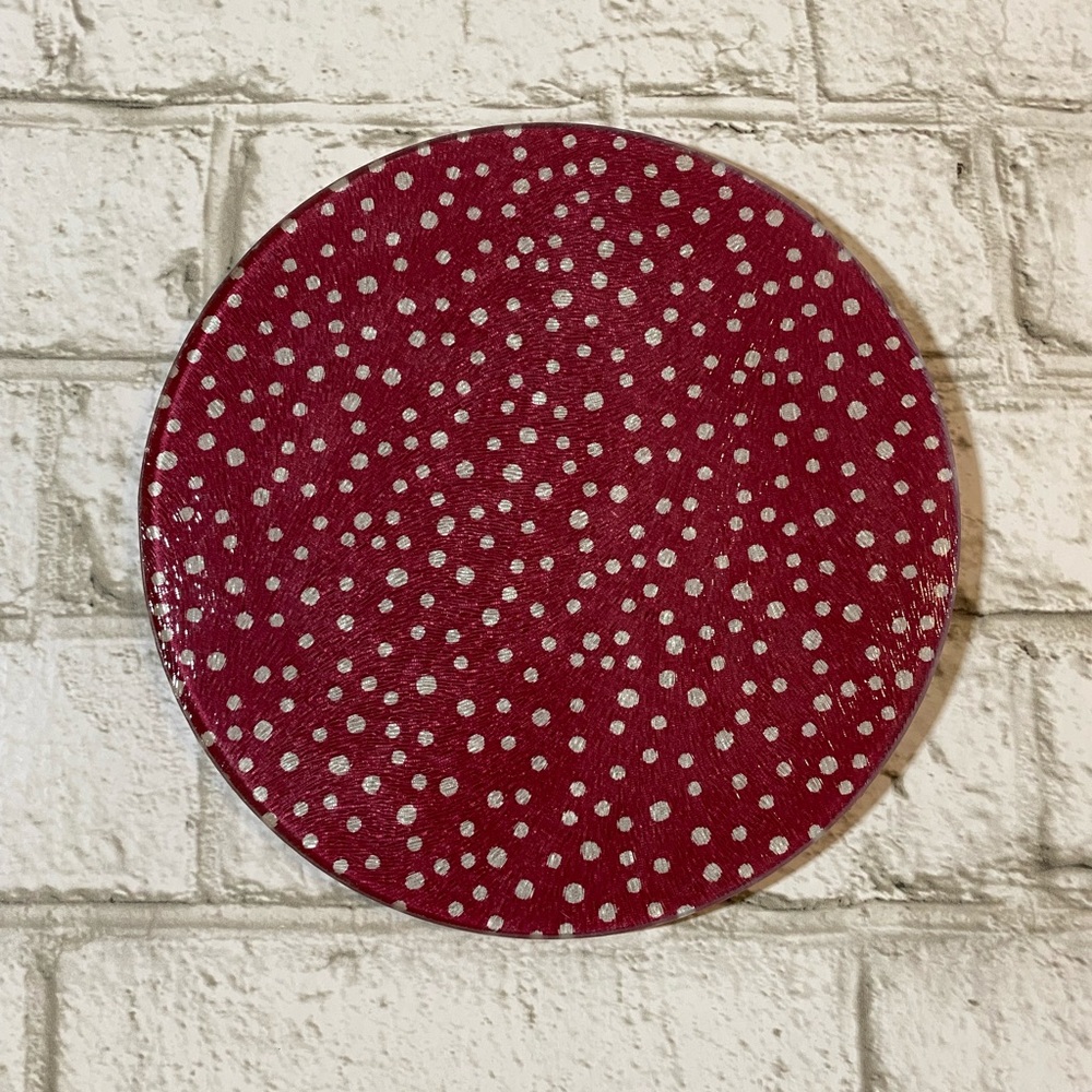 Glass cutting board